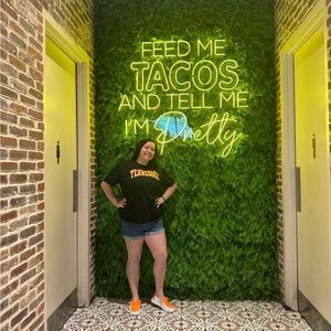 Meet your Posher, Kaitlyn